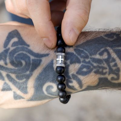 Kreuz Armband aus Schwarzem Onyx - für Herren