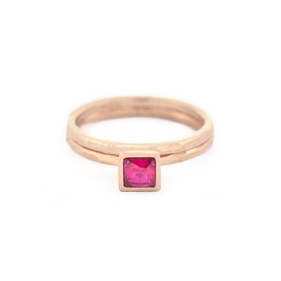 Carina Ring. Square Hammered [18K Rose Gold Plated]