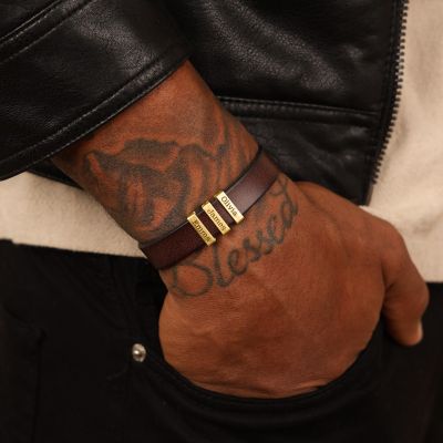 Wandelaar's Reis Mannen Naam Armband - Donker Bruin Leer [18K Goud Verguld]
