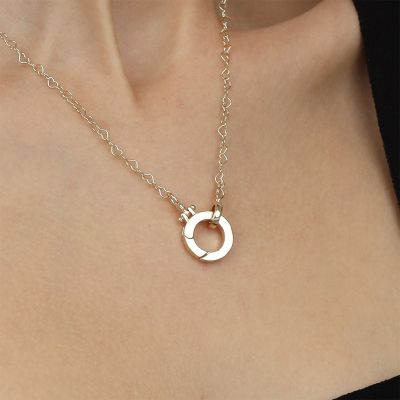 Collier Cercle Emma de Chaîne Cœur [Plaqué Or 18ct] - avec Charms Noms 