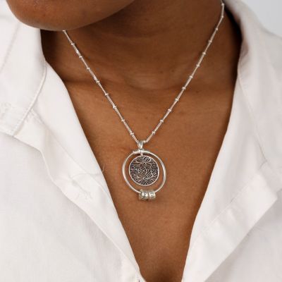 Stam van Liefde Naam Ketting [Sterling Zilver]