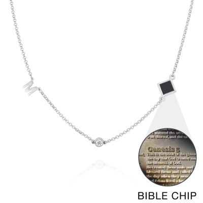 Maria Diamanten-Halskette mit einer Initiale und Nano-Bibel [Sterlingsilber]