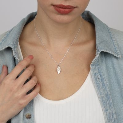 Ocean's Treasure Pearl Necklace [Sterling Silver]