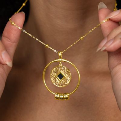 Collier Racines de l'Amour Prénoms avec Nano Bible [Plaqué Or 18ct]