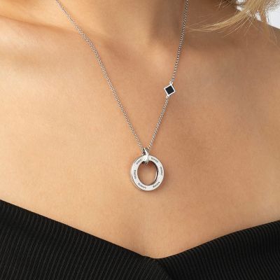 Talisa Big Circle Engraved Necklace with Nano Bible [Sterling Silver]