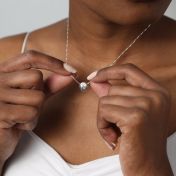 BE STRONG - Sterling Silver Pendant Box Chain Necklace