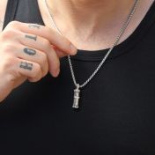 Kreuz Herrenkette mit graviertem Balken - Sterlingsilber