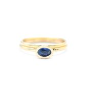 Anillo Carina. Piedra de Nacimiento Ovalada, Horizontal [Bañado en Oro 18K]