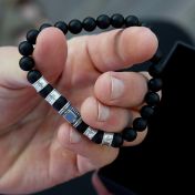 Bracelet Onyx Noir Prénoms pour Homme Avec Nano Bible [Argent 925]