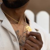 Collier Plaque Boussole avec Prénoms pour Homme - Vermeil 18ct