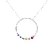 Collar Arcoíris Amor de Padres con Efecto Martillado [Plata de Ley]