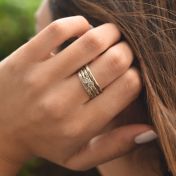Bague Carina Martelée. Petite Pierre Ronde [Argent 925]