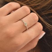 Anello Ispirazione con Iniziale Martellato [Argento 925]