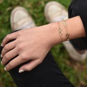 Bracelet à Charms Infini [Plaqué Or 18ct]