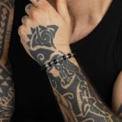 Nazar Auge Herrenarmband aus schwarzem Onyx mit Gravur
