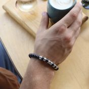 Nazar Auge Herrenarmband aus schwarzem Onyx mit Gravur