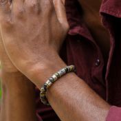 Bracelet Œil de Tigre Vert Prénom avec Hamsa pour Homme