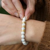 Howlite Women Name Bracelet [Gold Plated]