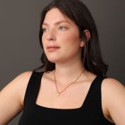 Mirella Sternzeichen Kette – Rote Kordel [750er Gold Vermeil]