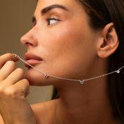 Collier Délicat Goutte de Rosée avec Pierres de Naissance