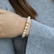 Pulsera de Perlas con Esferas Grabadas con Nombre [Bañada en Oro de 18K]