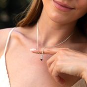 Innig Geliebt – Halskette mit Herz-Geburtsstein und Diamanten [Silber]