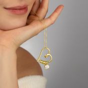 Herzensbindungen Halskette mit Gravur und einem 1,0 Kt Diamanten [750er Gold Vermeil]
