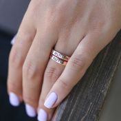 Bague Sérénité avec Gravures et Pierres de Naissance [Plaqué Or Rose 18ct]