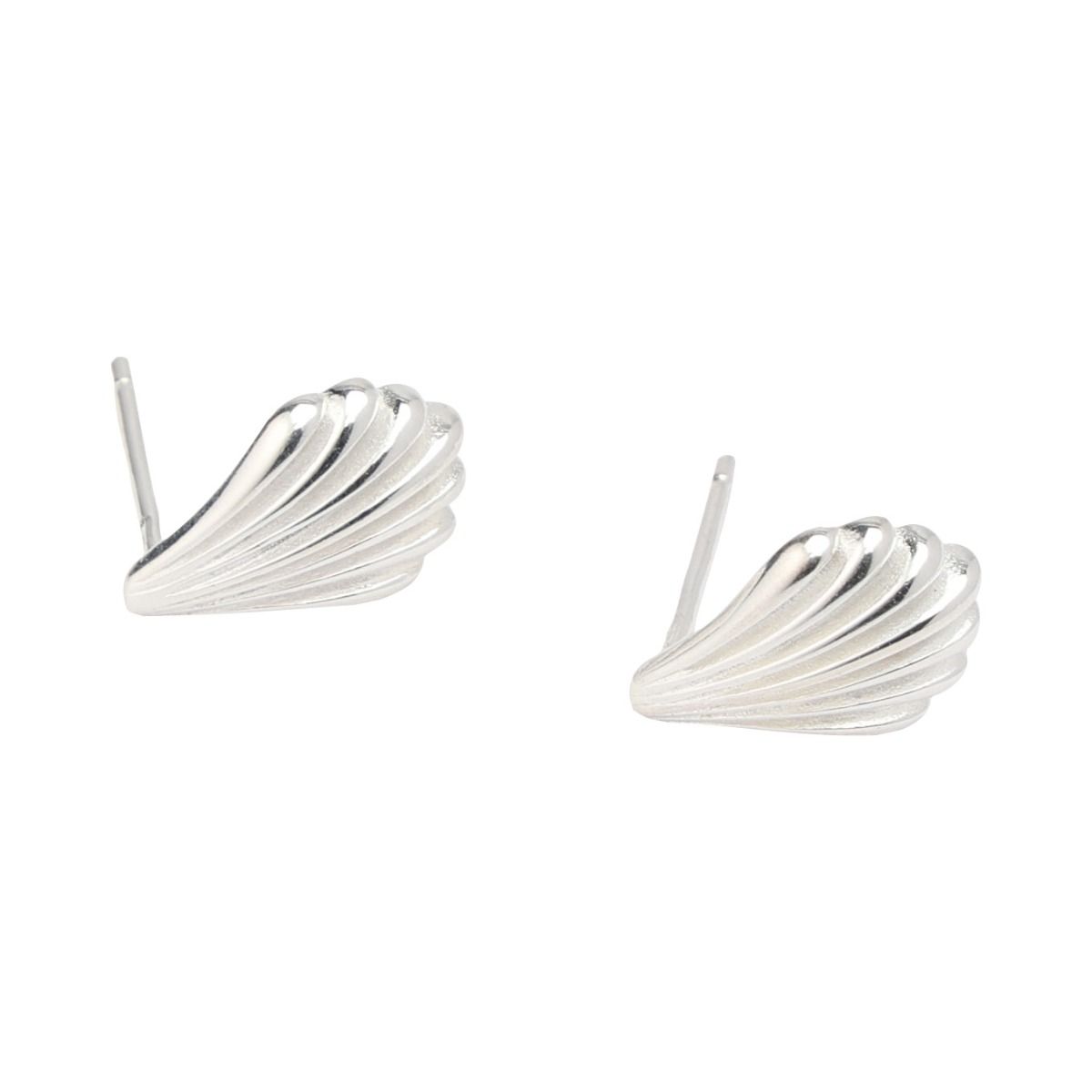 Seashell Stud Earrings [Sterling Silver]