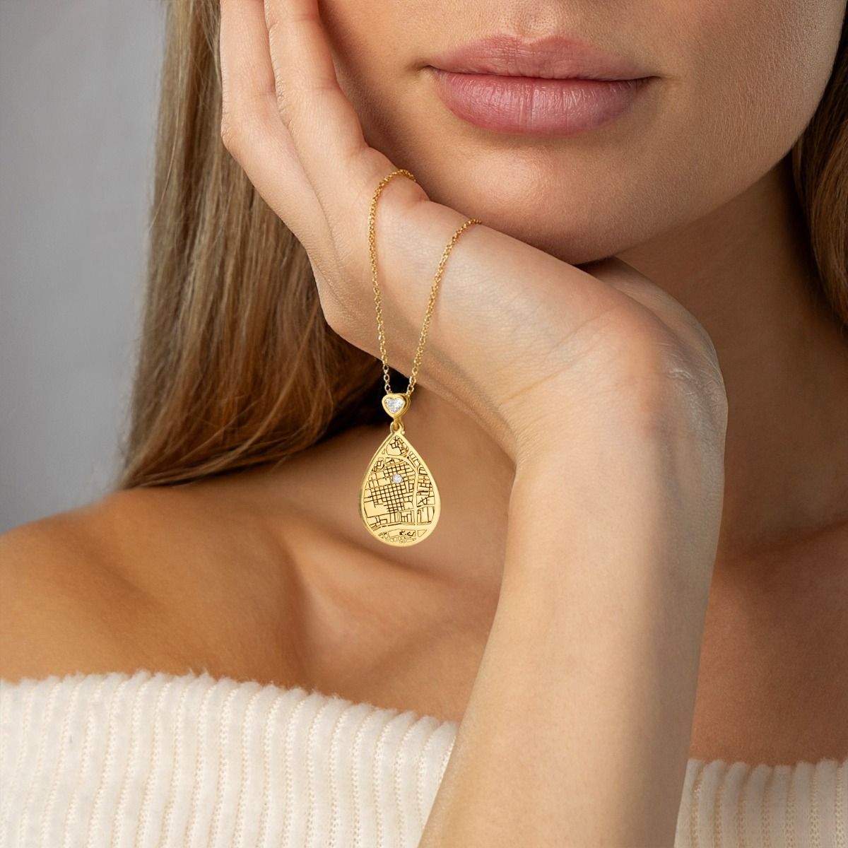 Cherished Spot Engraved Map Necklace with Heart Diamond [14 Karat Gold]