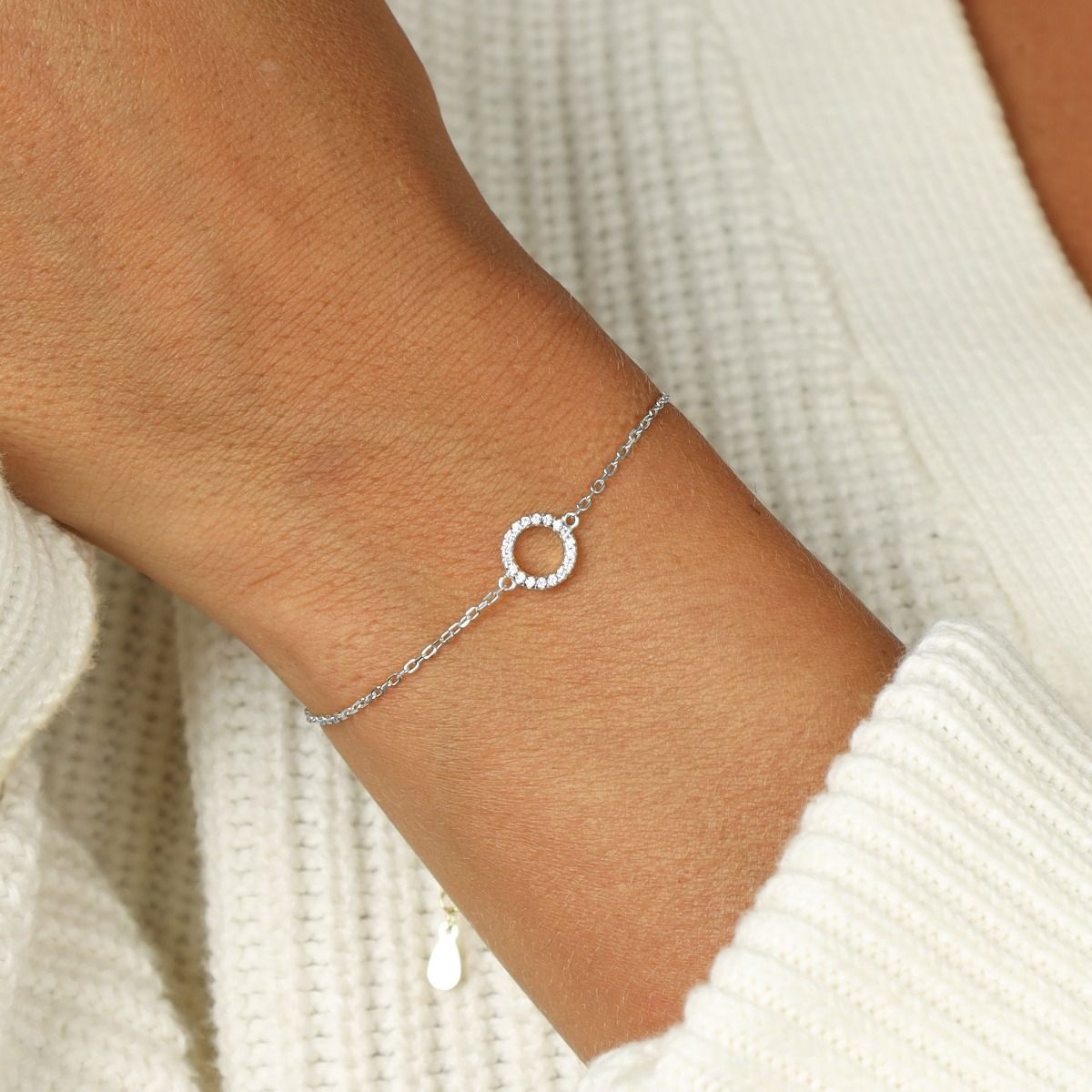 Pavé Circle Pendant Bracelet [Sterling Silver]