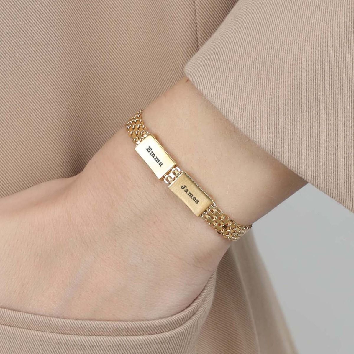 Pulsera Emma Herringbone con Nombre [Oro Vermeil de 18K]