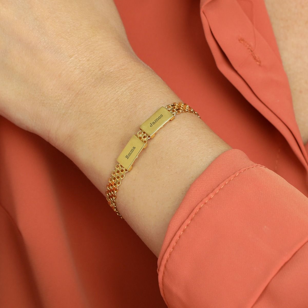 Emma Herringbone Name Bracelet for Her - Talisa Jewelry