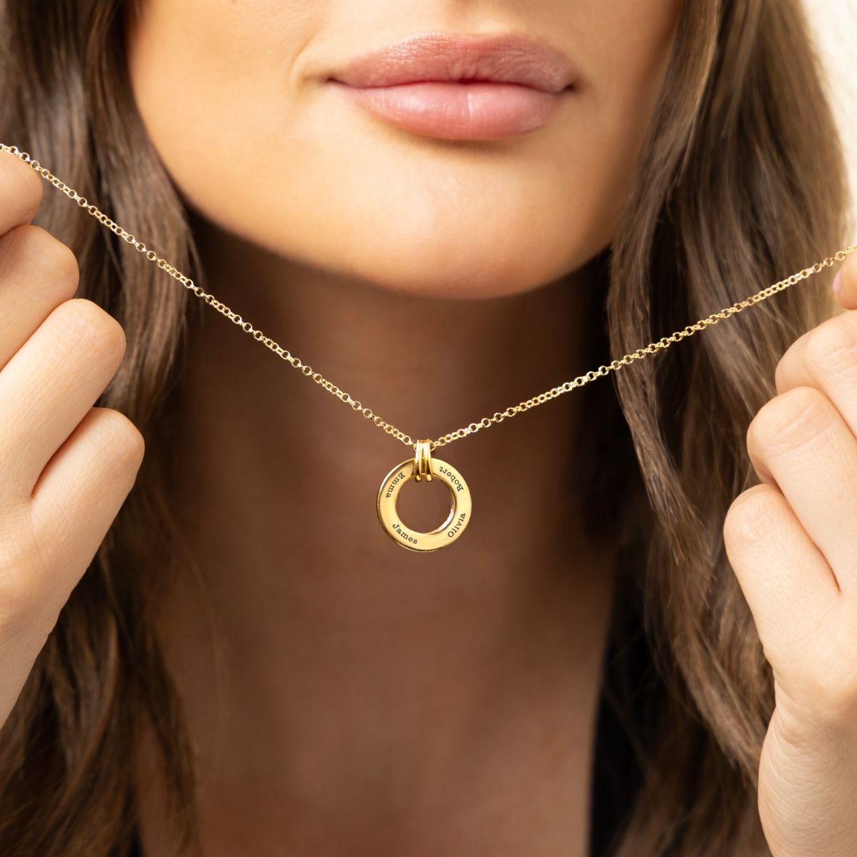 Talisa Circle Engraved Necklace [18K Gold Vermeil]