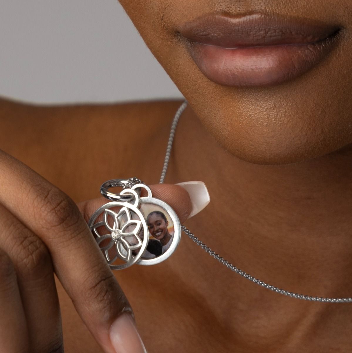 Diamond Blossom Photo Necklace [Sterling Silver]