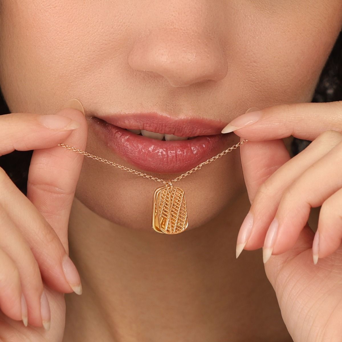 Gegraveerde Ketting met Kleine Kaart Hanger [18K Goud Verguld]