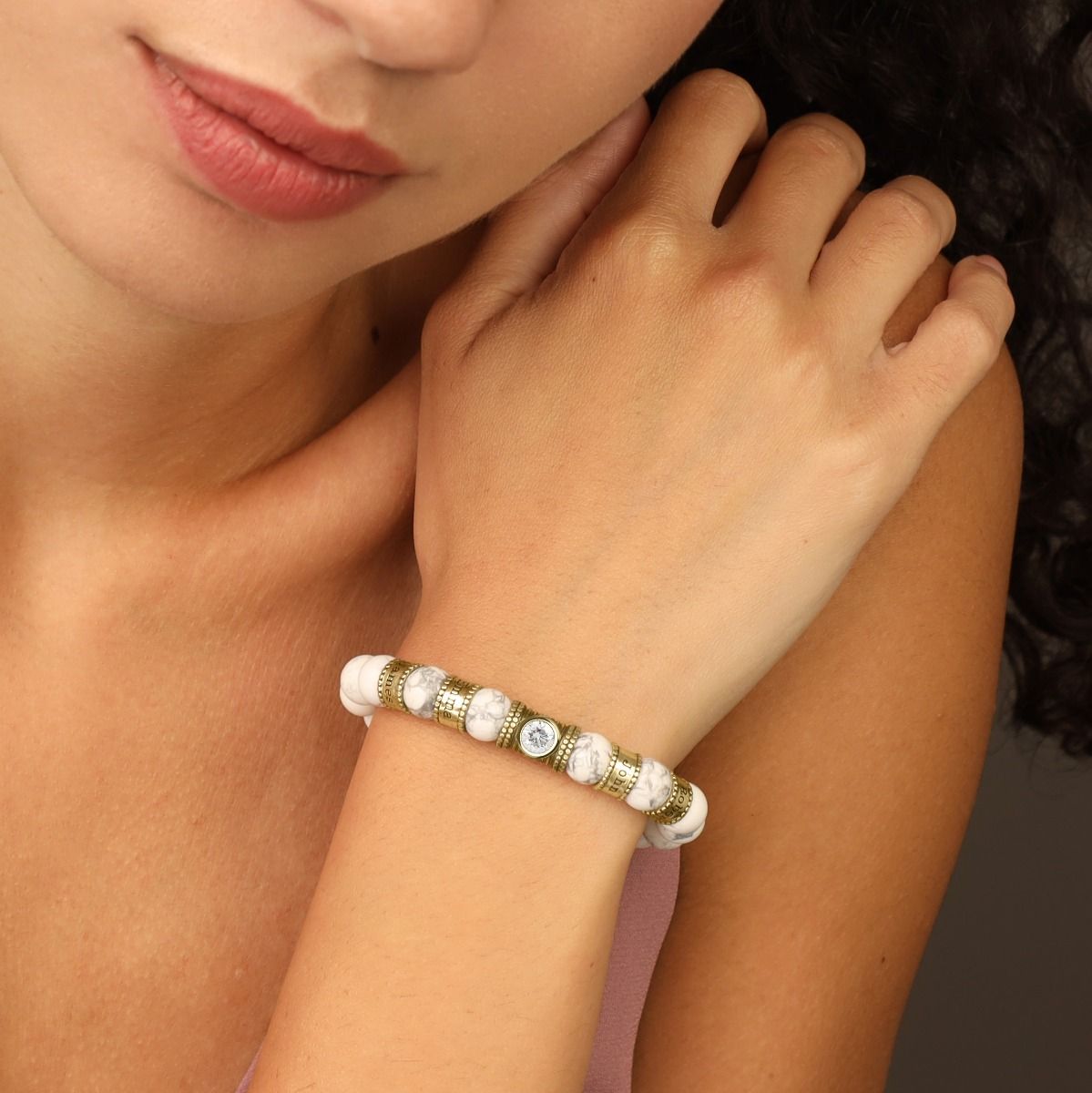 Howlite Women Name Bracelet with 1 ct Diamond [18K Gold Plated]