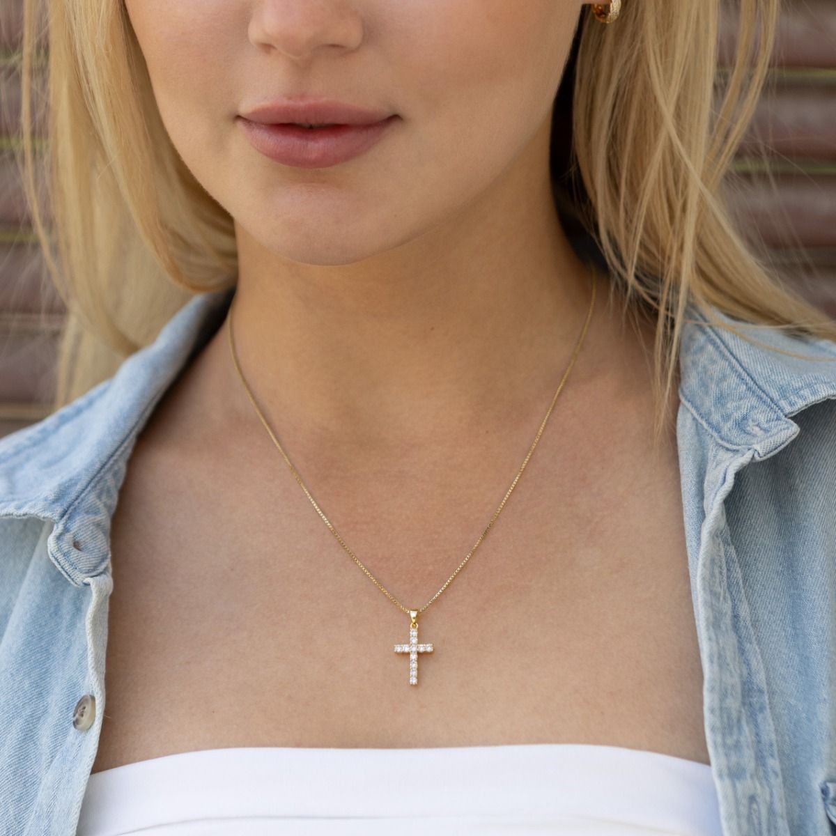 Luminous Cross Necklace [Gold Plated]