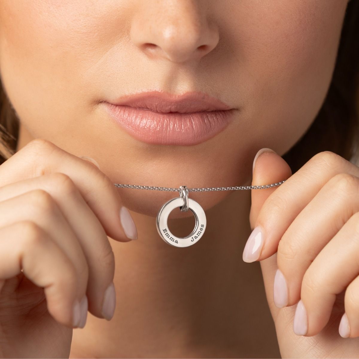 Family Circle  Engraved Necklace [Sterling Silver]