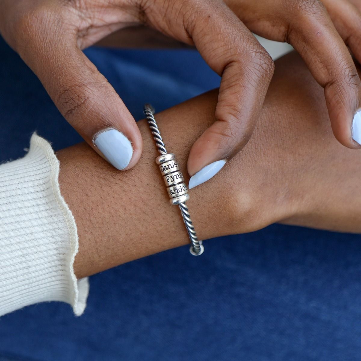 Pulsera Personalizada Atados Juntos [Estilo Celta - Plata Negra]