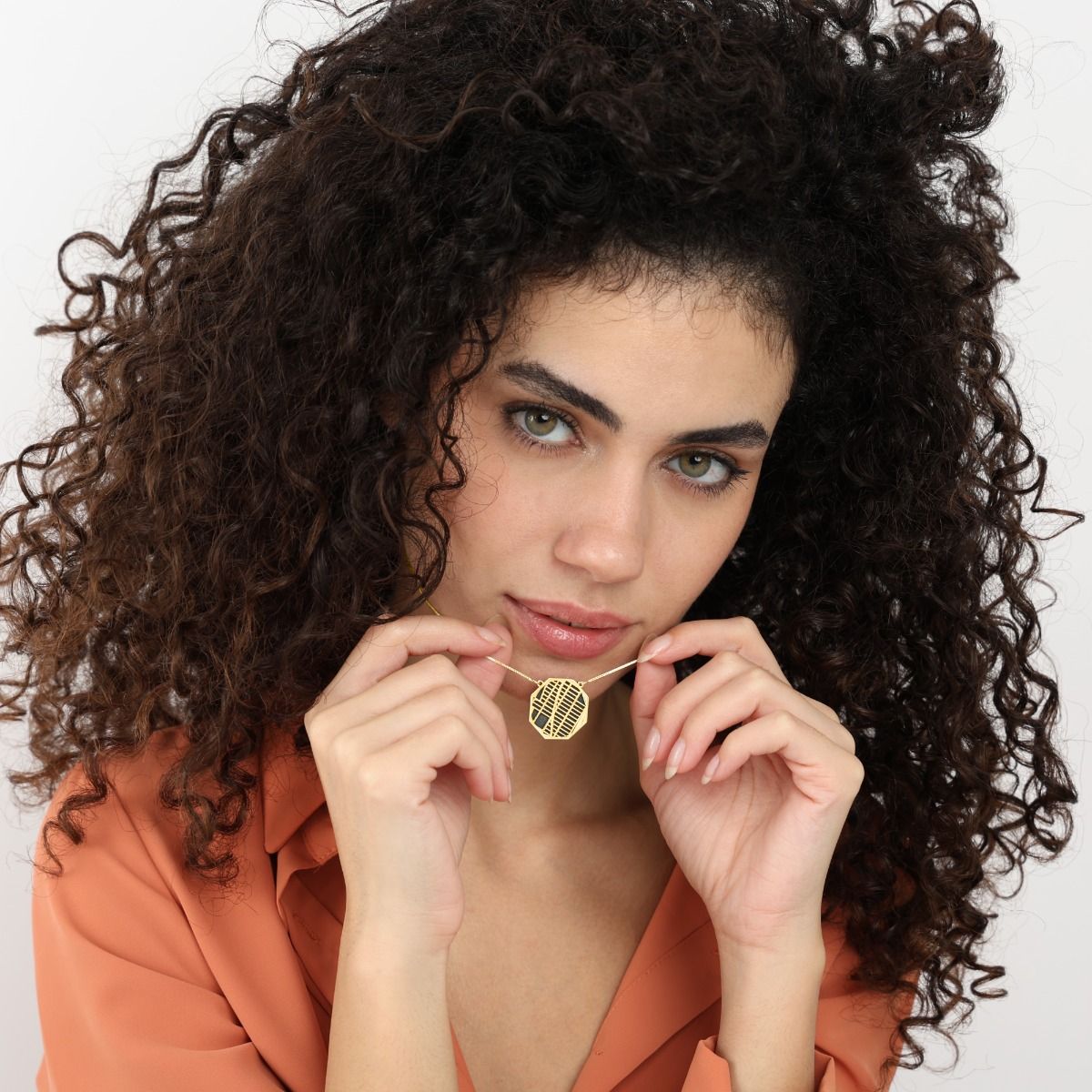 Schatten Plaats Silhouet Kaart Ketting [18K Goud Verguld]