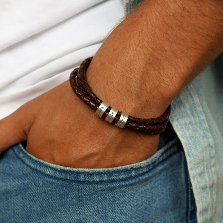 13 DIY Leather Bracelets You Can Make At Home-tiepthilienket.edu.vn
