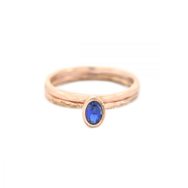 Carina Ring. Oval Vertical Hammered [18K Rose Gold Plated]