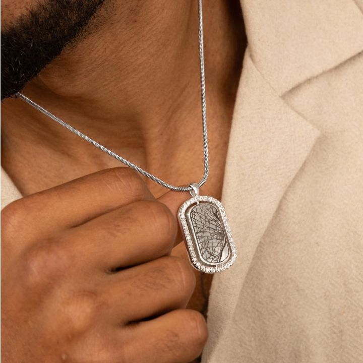 Collana da Uomo con Etichetta a Forma di Mappa in Cristallo - Argento Massiccio