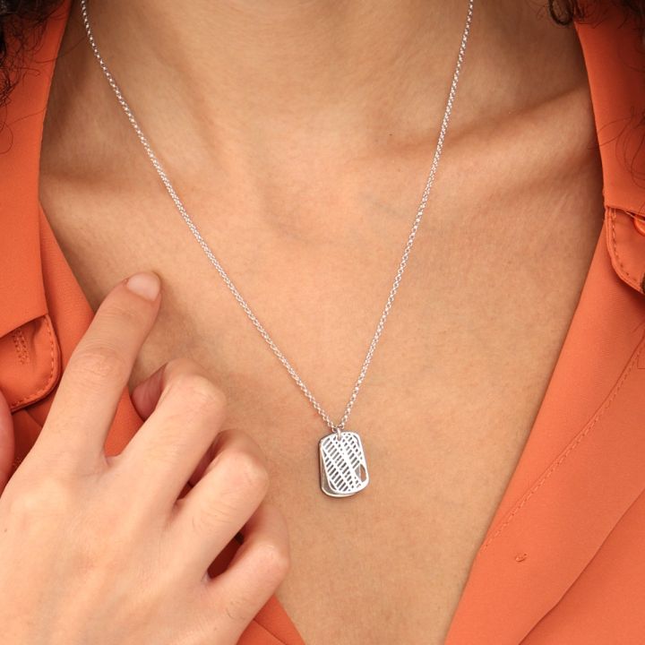Engraved necklace for her online