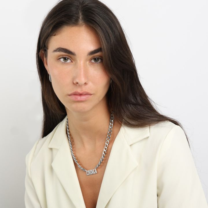 Women's nameplate necklace outlet