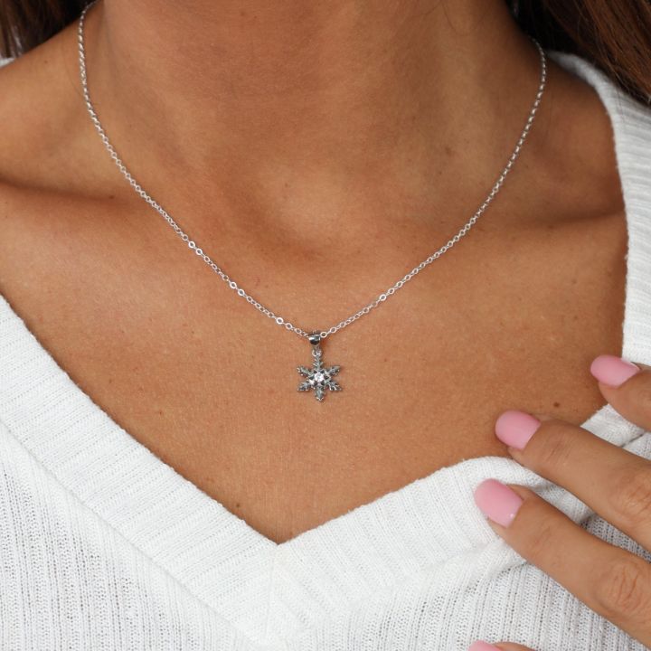 Sterling Silver Snow Flake Charm Pendant Necklace - Diamond Cut Sterli –  Jewellery Inspired