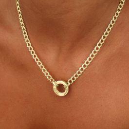 family_circle_engraved_necklac 
