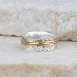 Brave love spinner ring 2025