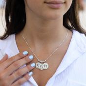 Family Footsteps Name Necklace [Sterling Silver]